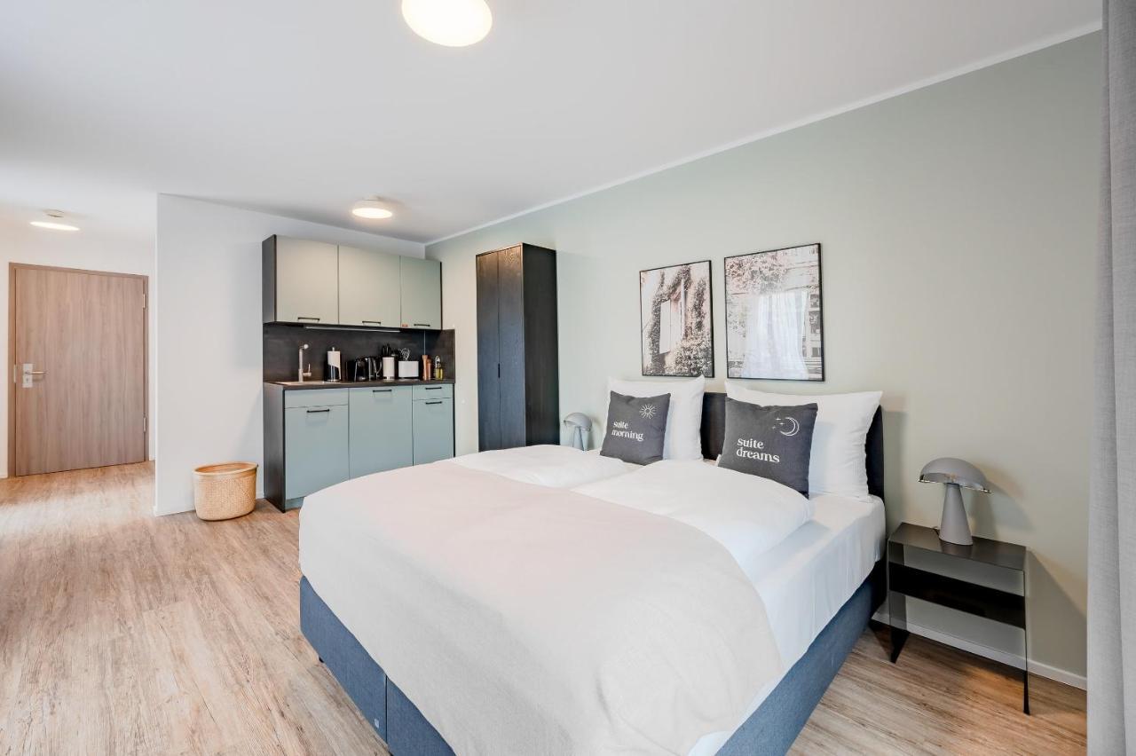 Limehome Metzingen Wilhelmstr Экстерьер фото