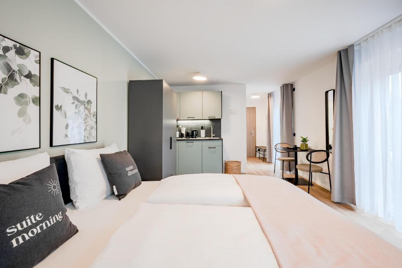 Limehome Metzingen Wilhelmstr Экстерьер фото