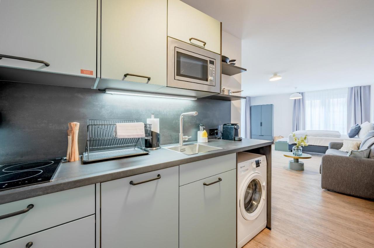 Limehome Metzingen Wilhelmstr Экстерьер фото