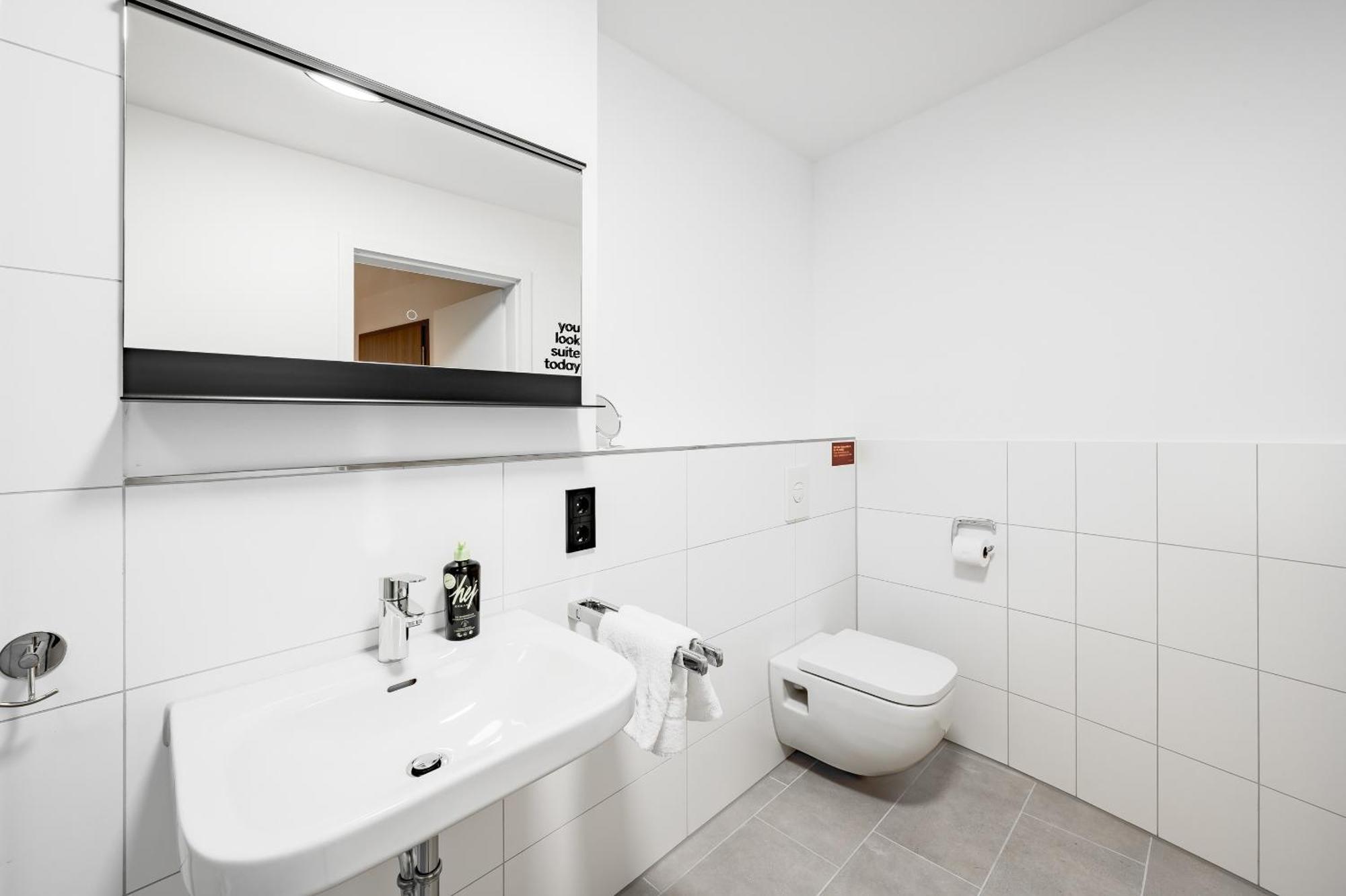 Limehome Metzingen Wilhelmstr Номер фото